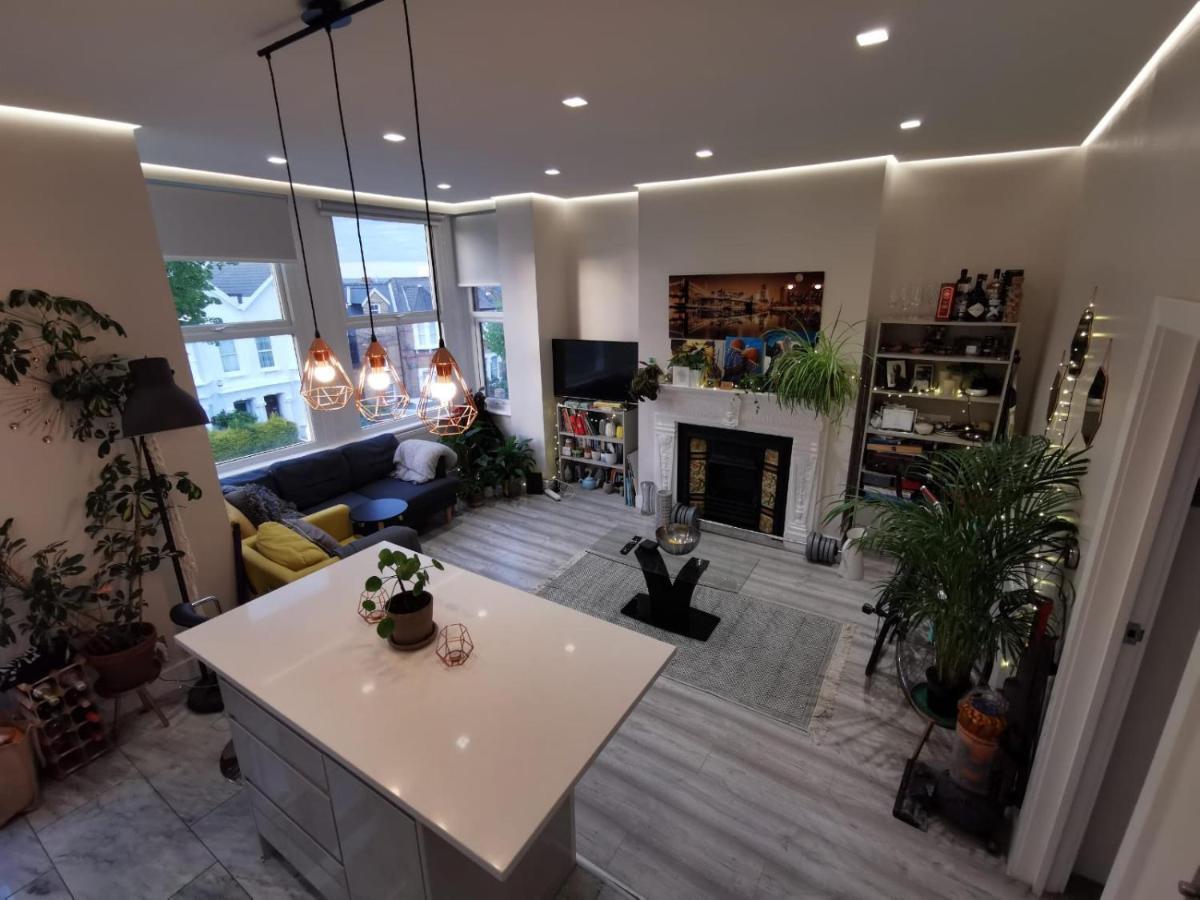 Apartamento Entire 1-bed In Haringey Londres